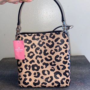 Kate Spade bucket bag ♠️